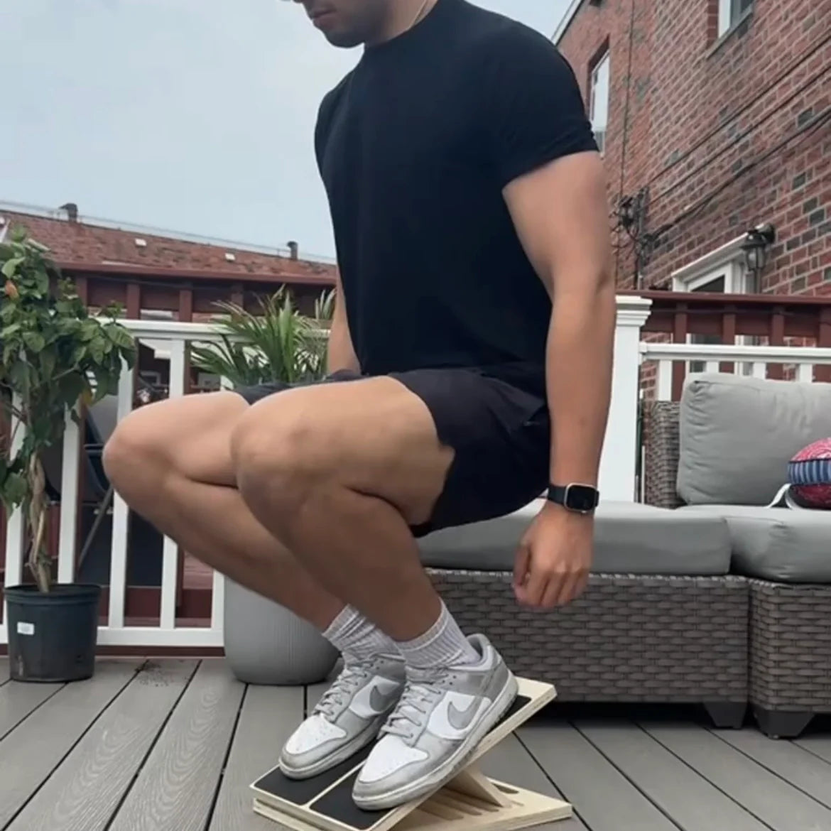 Reliable slant board