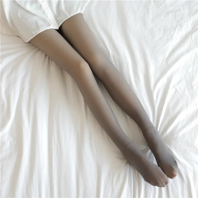 Fleece Tights™ with a Stylish & Comfortable Seam