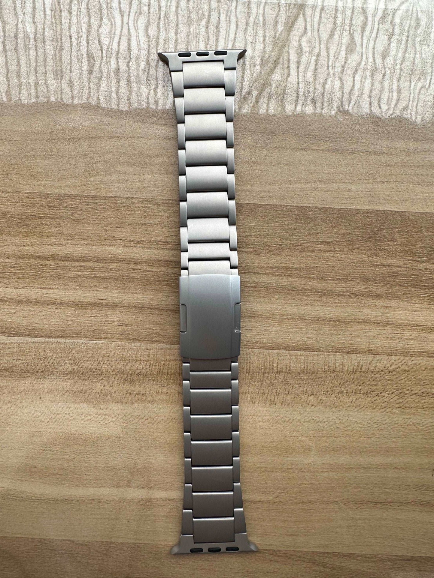 TITANIUM BAND FOR APPLE WATCH ULTRA