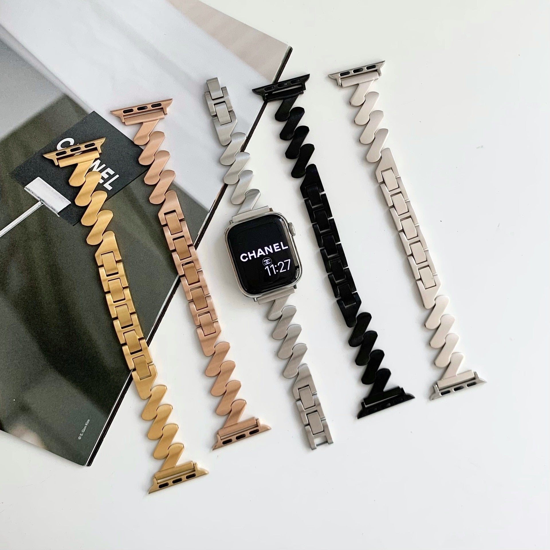 Zigzag women apple watch band by Reliablebands