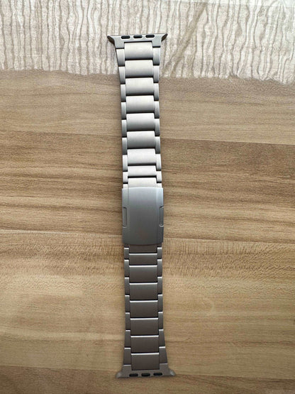 TITANIUM BANDJE VOOR APPLE WATCH ULTRA