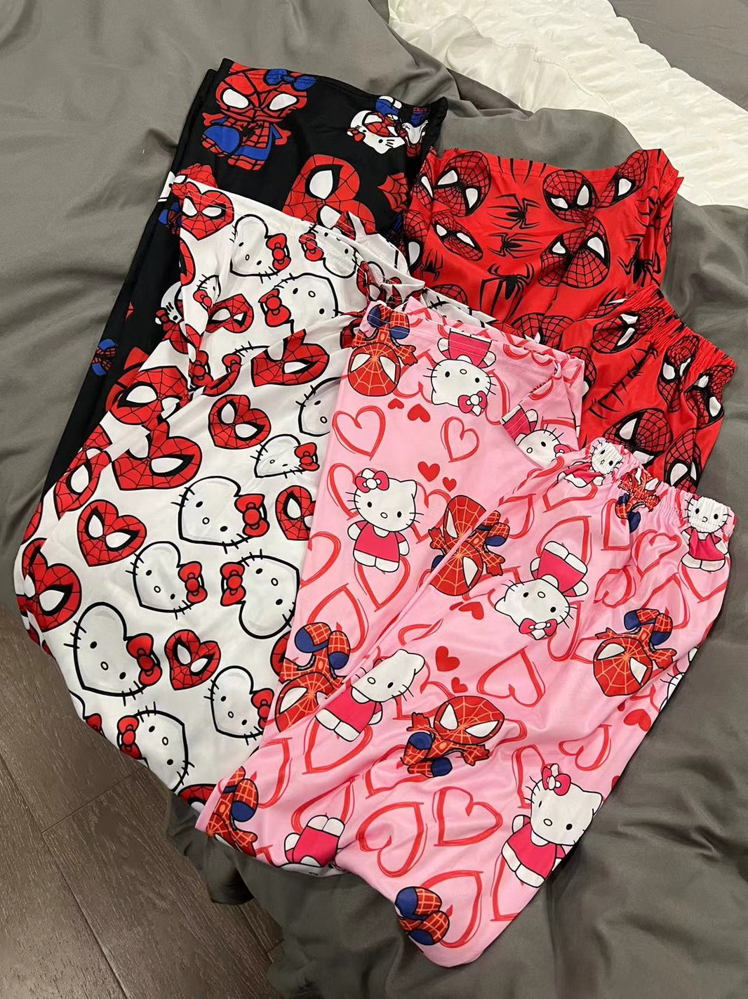 Hello Kitty Loose Pajamas